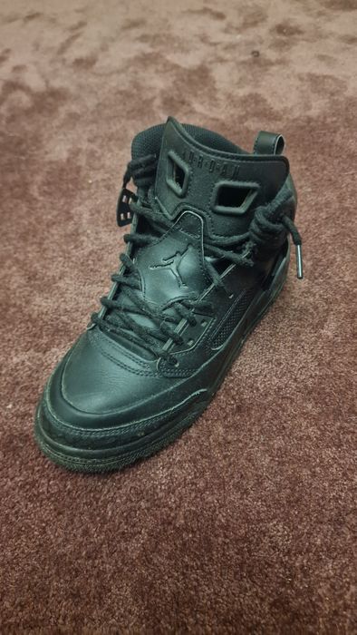 Jordan 4 spizike (FARA CUTIE)