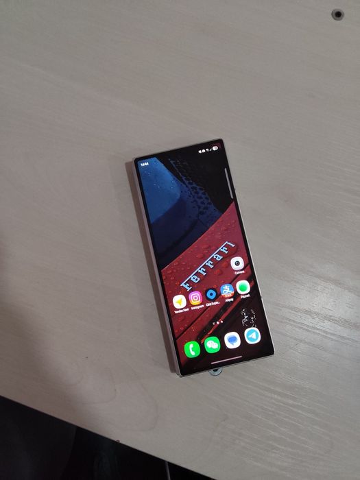 Samsung Z fold 6 silver