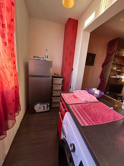 Гарсониера в Три Чучура север