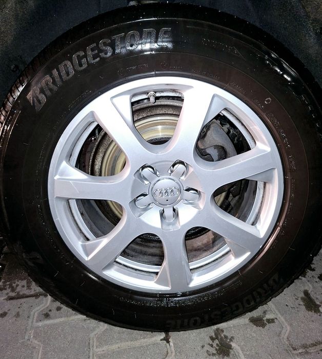 Set JanteOriginaleAudi Q5 SLineR17/AnvelopeIarnă Bridgestone235/65/R17
