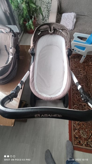 Продам коляску "ADEMIX".