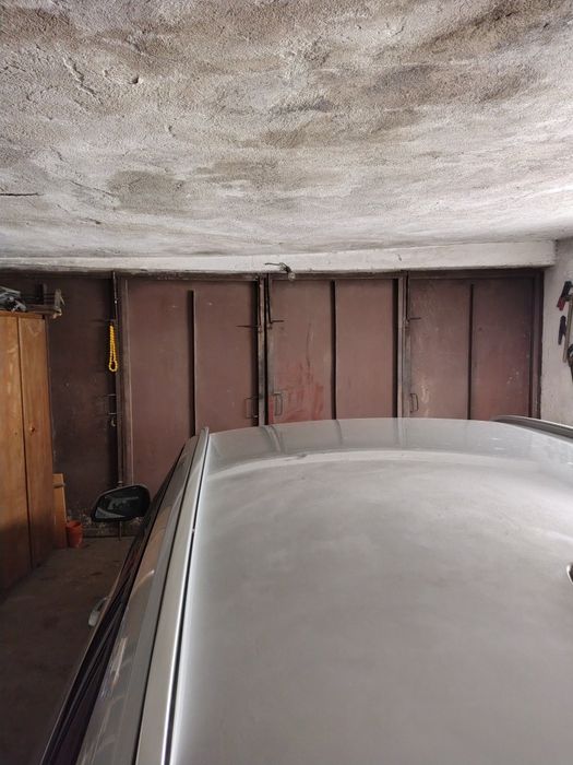 Метална гаражна врата 4.80/2.10