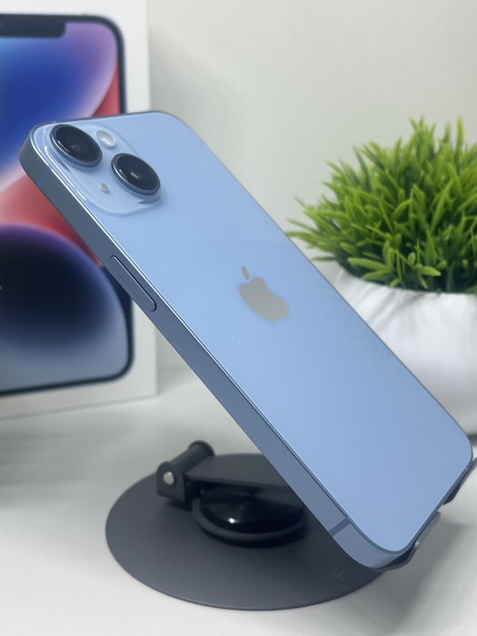 iPhone 14 в отличном состоянии