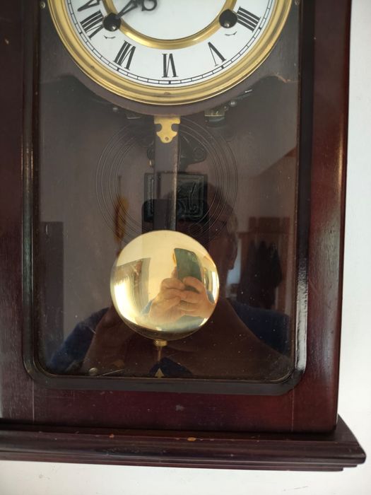 Ceas de perete cu pendul