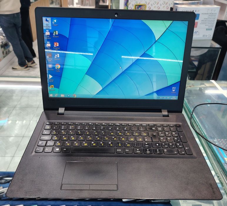 Lenovo offisni noutbuk