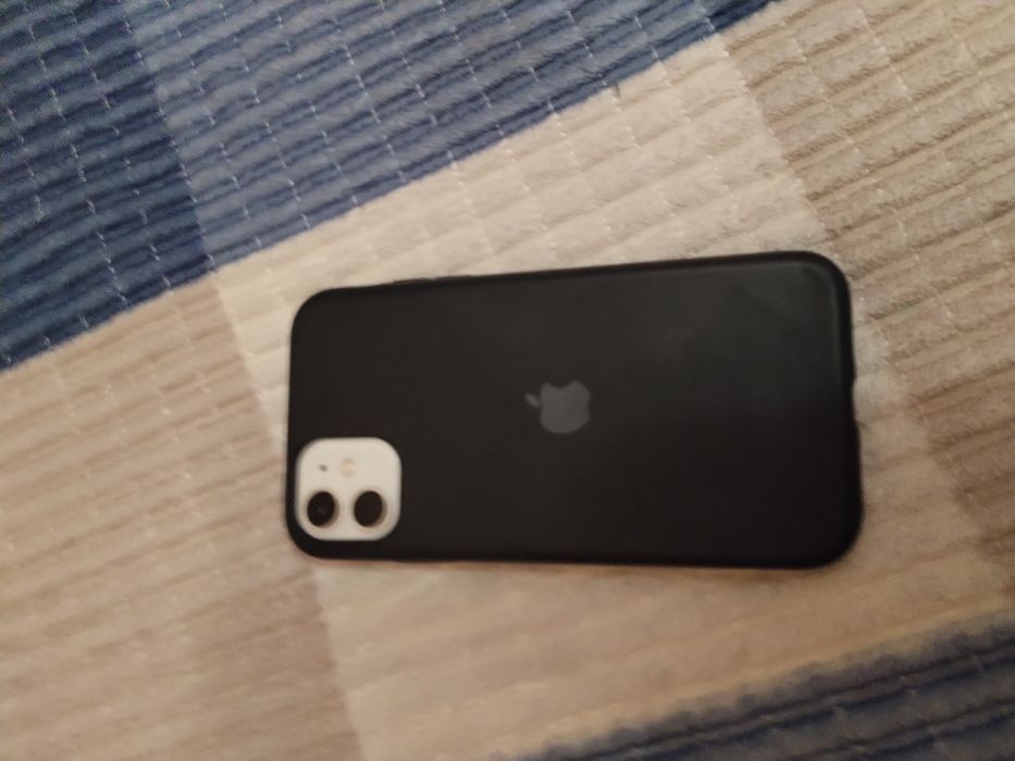 Айфон 11  128гб хорошем состоянии