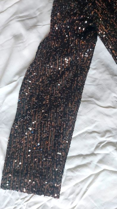 Bluza cu paiete Mango