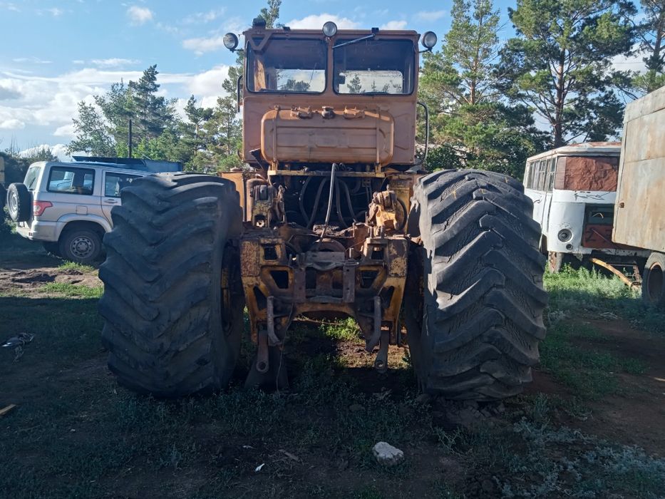 Продам Кировец 700