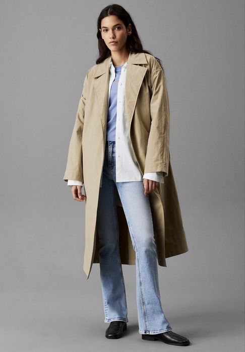 Джинсы Calvin Klein