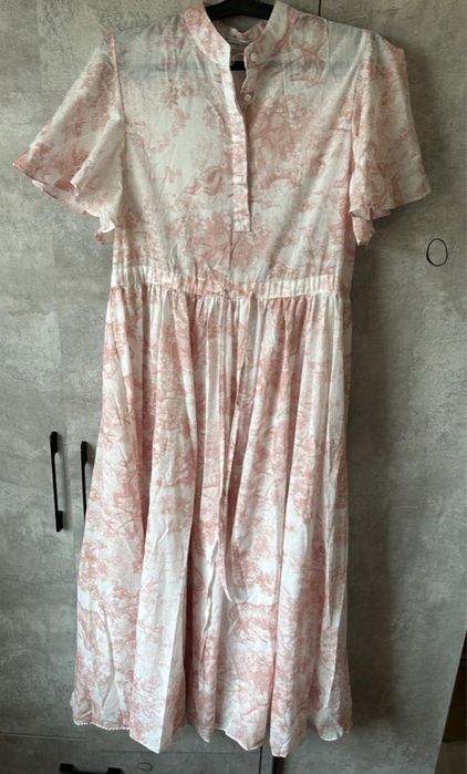 Қыз келіншектерге киімдер