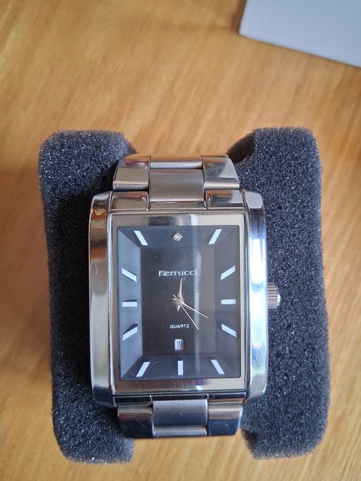 Мъжки часовник Ferrucci