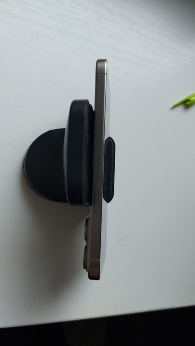 iphone 15 pro max 256gb 85% сломанный дисплей