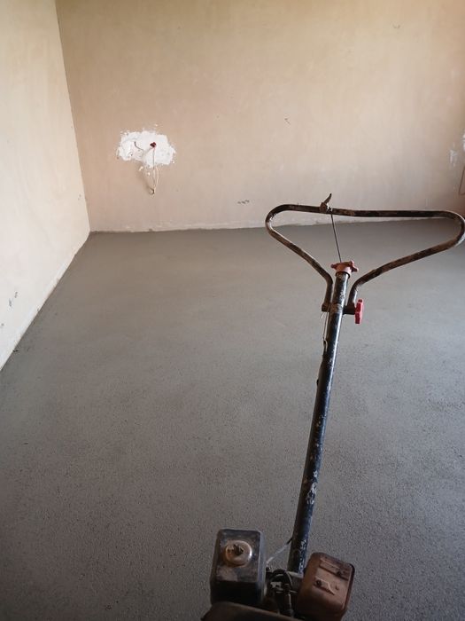 Сухой стяжка пола келишилган нархда