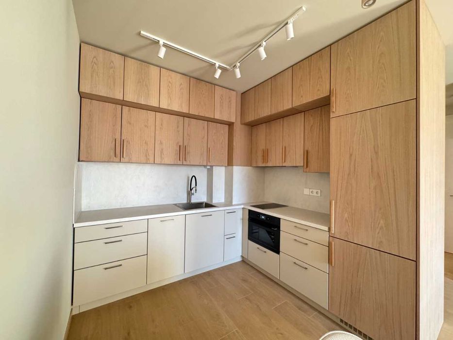 Дава под Наем 2-СТАЕН град София, Хладилника