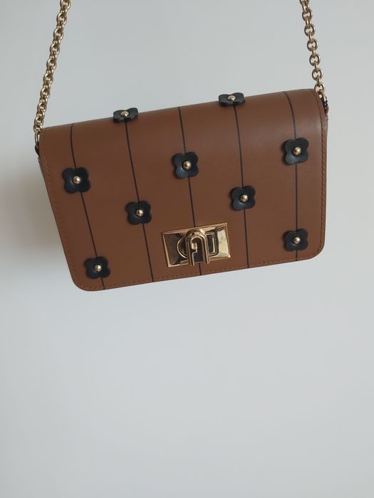 Лятно намаление Furla 1927 flower чанта
