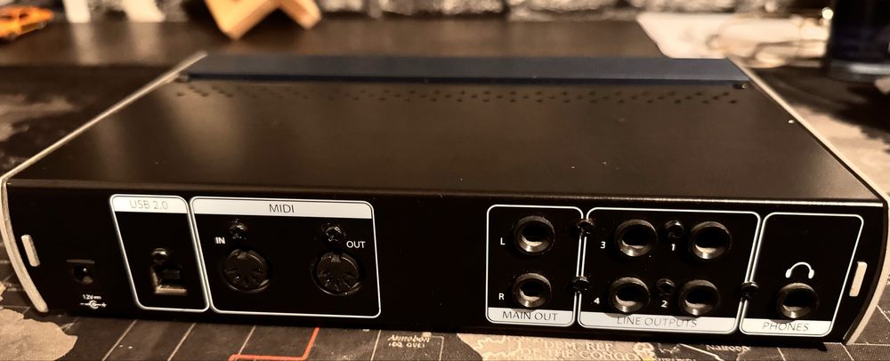 Microfon Rode +Interfață audio PreSonus AudioBox 44 vsl
