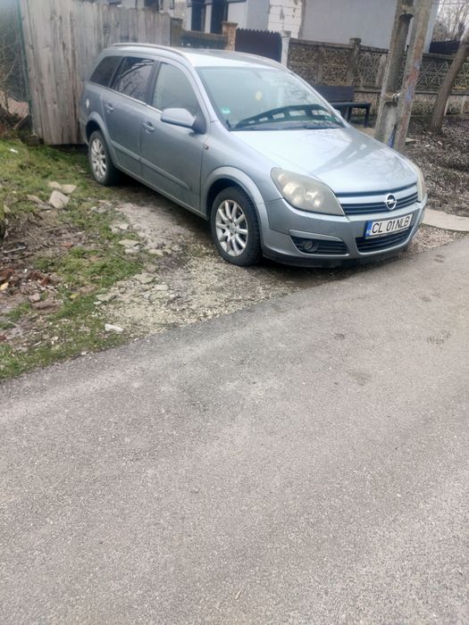 Vând Opel Astra h 1.9 120cp