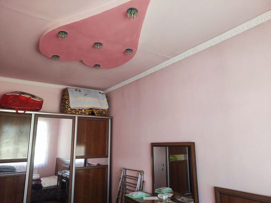 Yashash uchun tayyor kivartira sotiladi