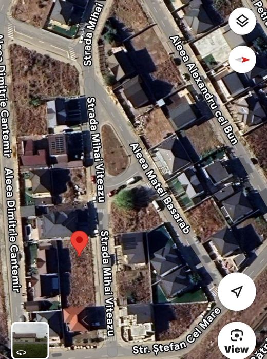 Teren  pentru locuinta (ideal pentru familie)