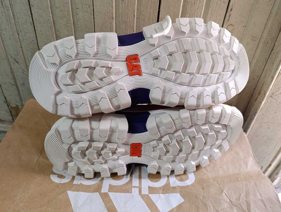 ''CATerpillar Raider Sport''оригинални унисекс сникърси 40 номер