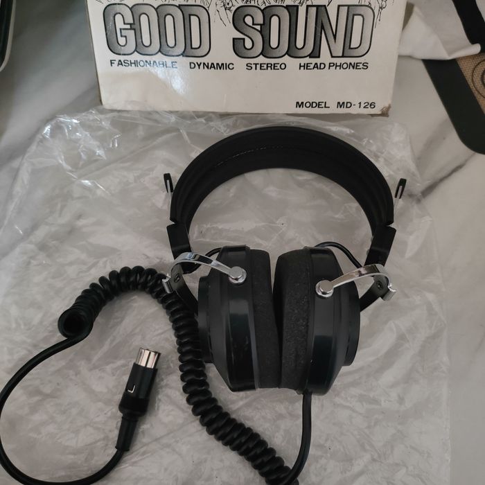 Vând căști  vintage