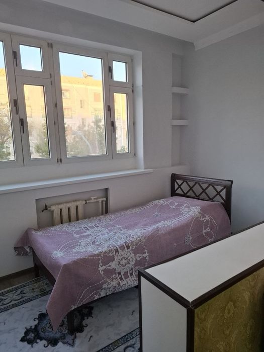 Срочно сдаётся  Юнусабад-10  1/3/5 для семейным