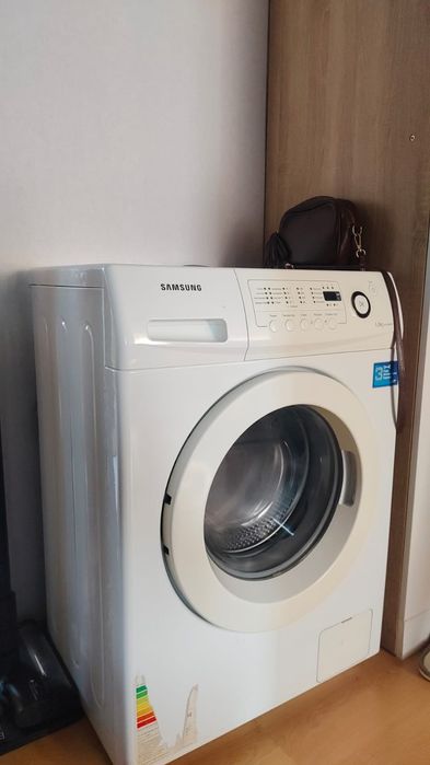 Продам стиральную машину