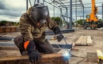 Ищем нужны Сварщики, узбеки, строители и рабочие