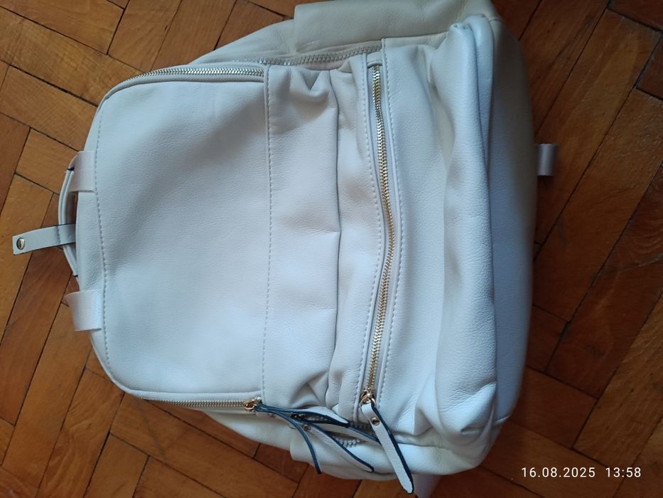 Guess, Moschnо-продадена,tendenz,Gino Rossi Раници,чанти маркови