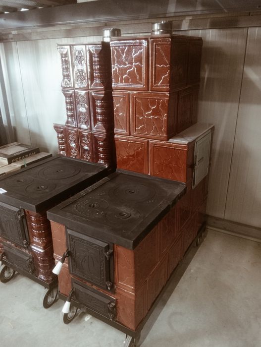 Sobe de teracotă pe roti cu plita sau fara