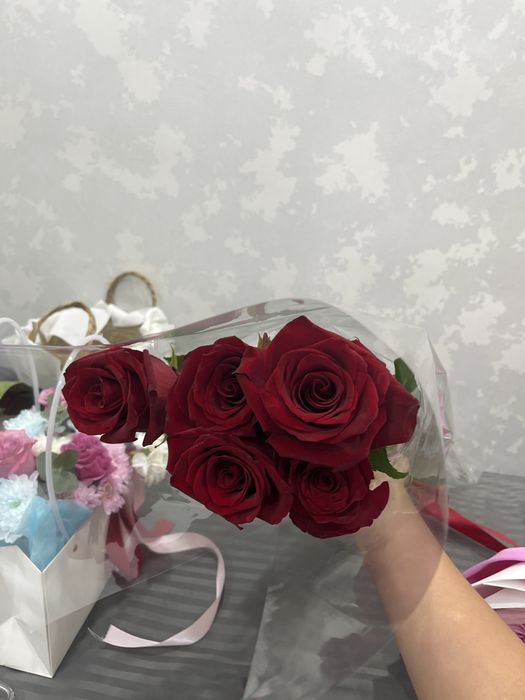 Продается роза 5 шт