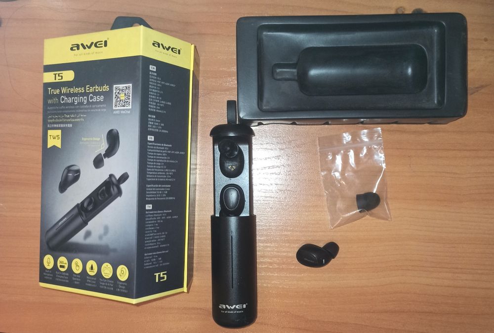 Беспроводные наушники  awei