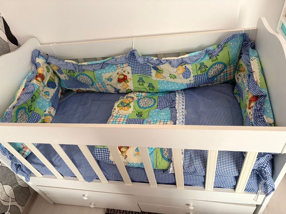 Детско легло, използвано