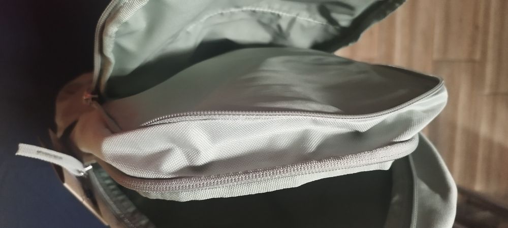 Раница  NIKE.30 евро.Нова.С етикет.