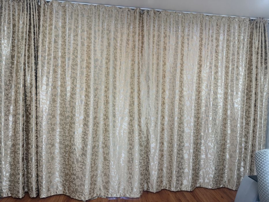 Шторы и тюль для зала.