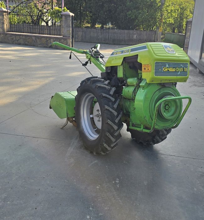 Vând motocultor Grillo 18.5 cp cu pornire electrică si manuală  in stare impecabila de funcționare