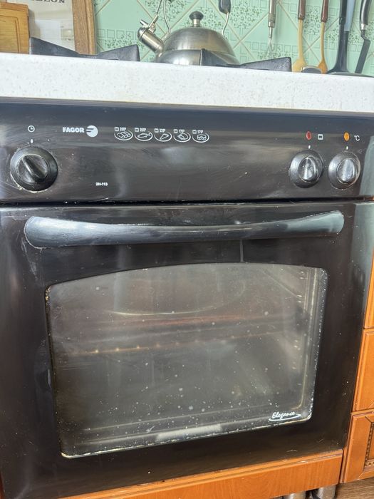 Продам духовой шкаф