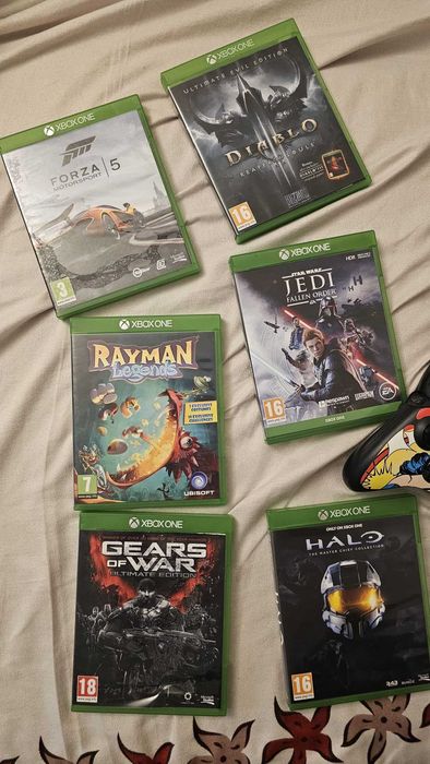 Xbox One 512GB + 2 Controllere + 6 Jocuri