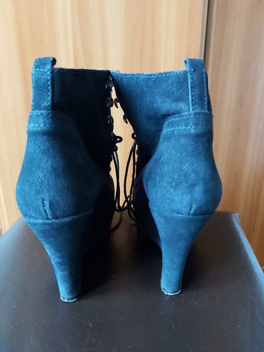 Botine piele întoarsă 38