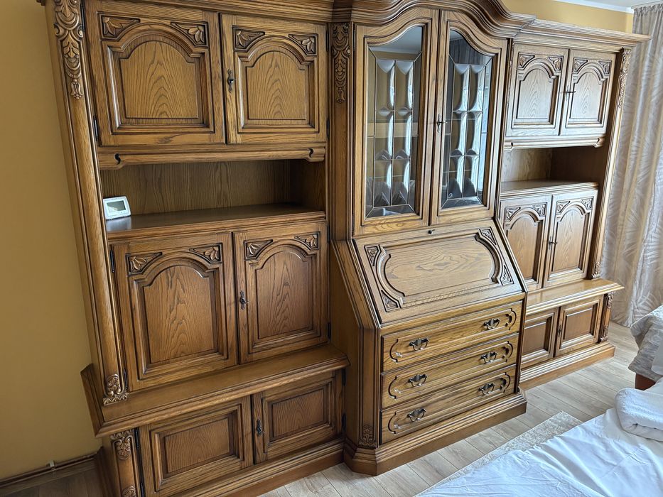 inchiriez apartament 2 camere