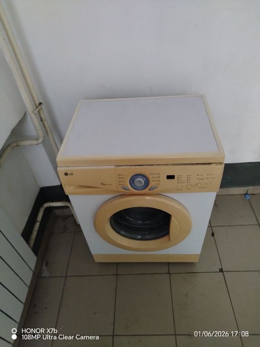 Продам стиралку LG рабочий.