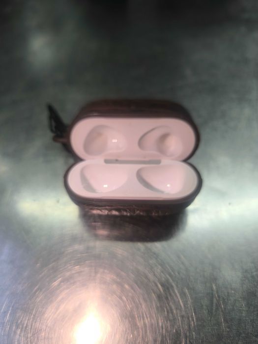 Кейс для наушников airpods pro 2 поколения
