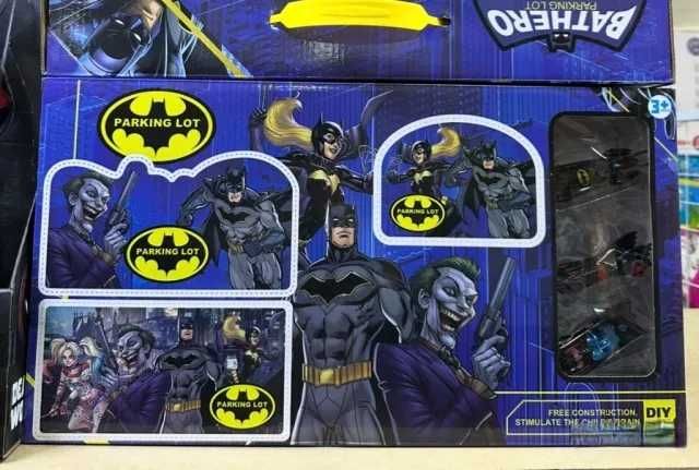 Писта на Батман с 3 колички, Batman