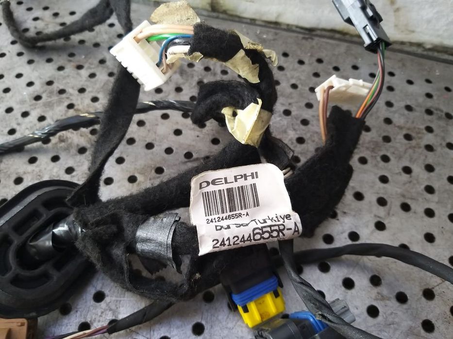 Cablaj instalatie electrica stanga fata renault clio 4 241244655r