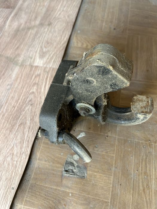 Фаркоп в хорошем состояние