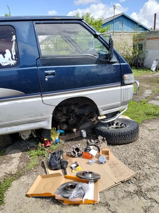 Митсубиси делика