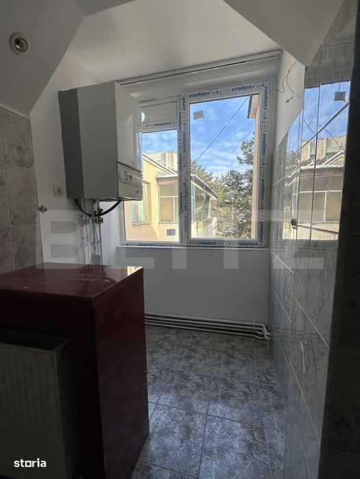 Apartament 2 camere, 48 mp, zona Cornisa