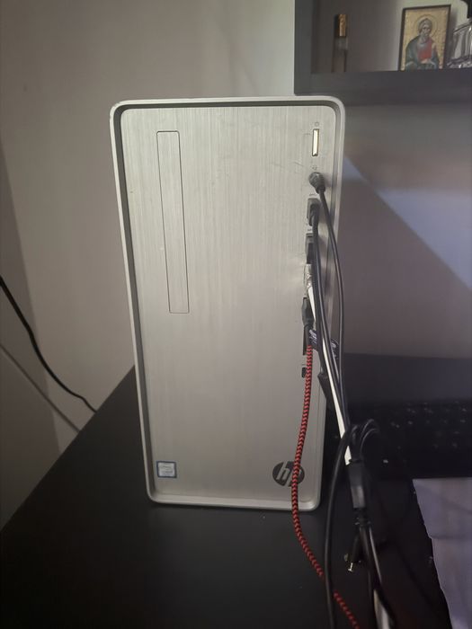 Vand URGENT!!pc gaming folosit sau schimb cu kukirin