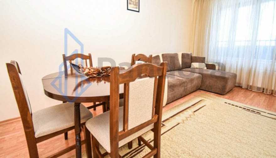 Дава се под наем Двустаен апартамент в София, Бъкстон - 66 кв.м за 450 € - Снимка #2