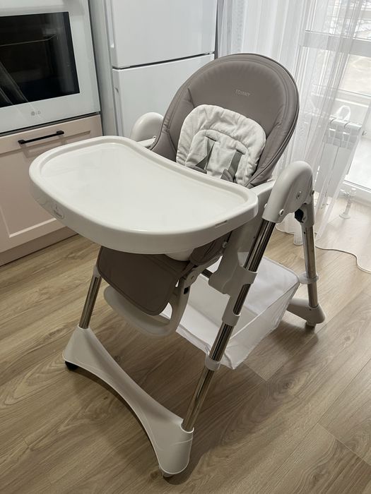 Детский стульчик для кормления